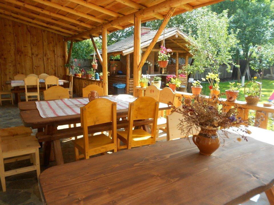 Sura Pietrei Craiului Hotel Zărneşti Eksteriør billede